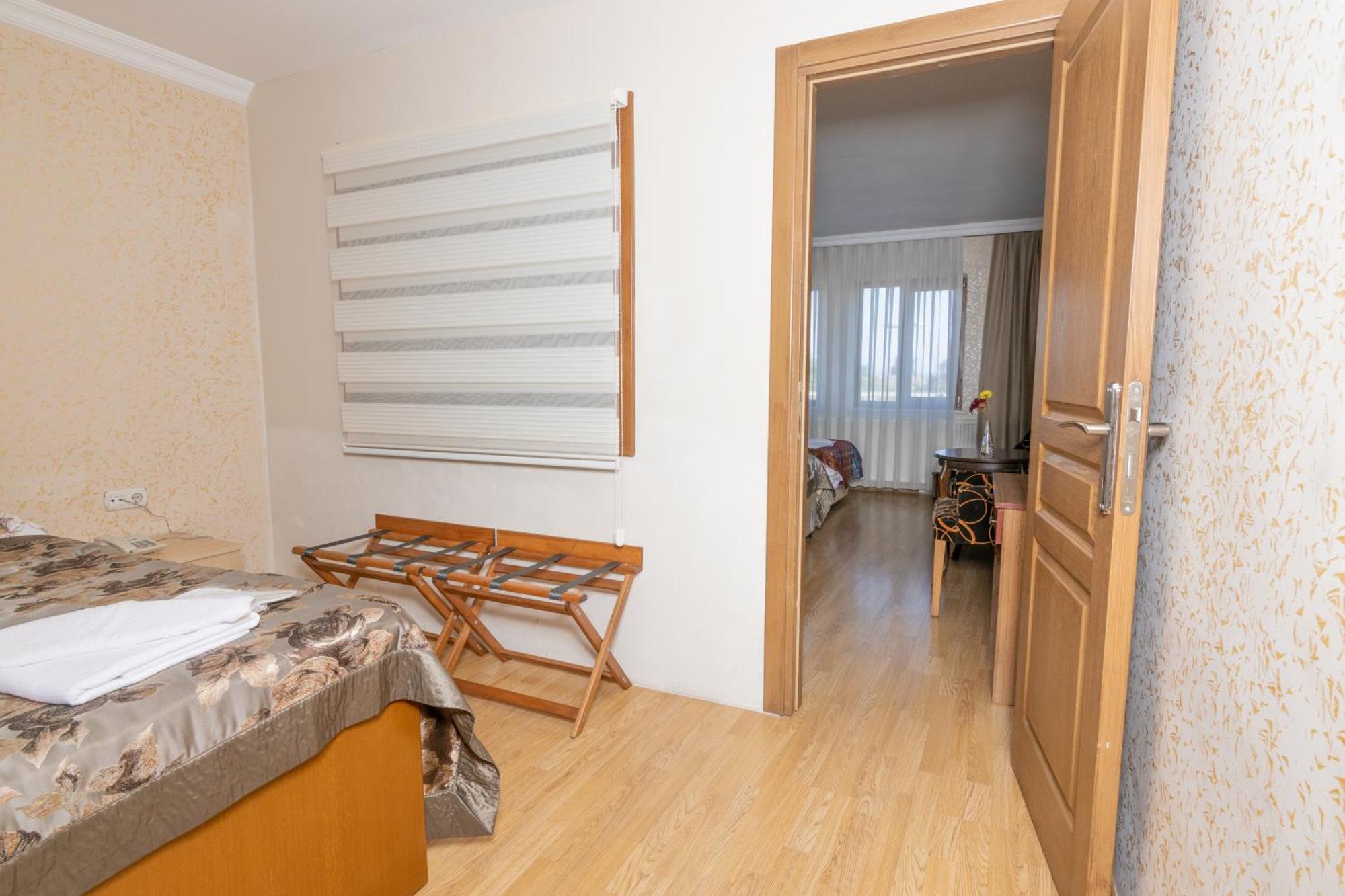 Hotel Ipekyolu Истанбул Екстериор снимка