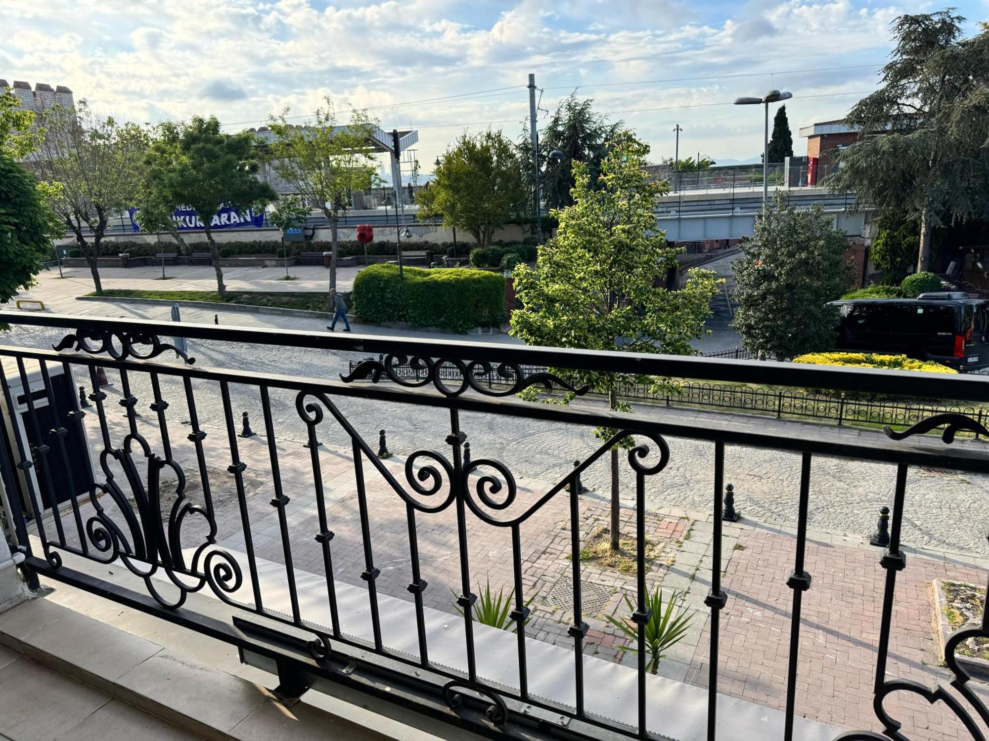 Hotel Ipekyolu Истанбул Екстериор снимка